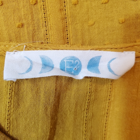 E2 Mustard Cotton Swiss Dots Crochet Lace Twisted Hem Top - Picture 8 of 10